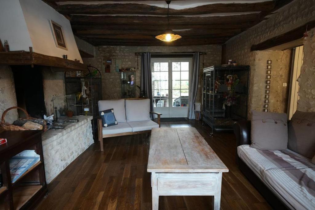 Ancienne Maison Des Templiers Gouillons Bagian luar foto